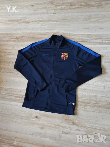 Оригинално мъжко горнище Nike Dri-Fit x F.C. Barcelona, снимка 2 - Спортни дрехи, екипи - 47105201