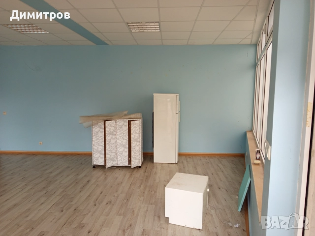 Продавам партерни търговски помещения, снимка 13 - Магазини - 52637020