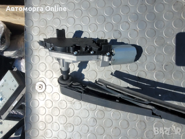 Моторче чистачка заден капак Kia Sportage