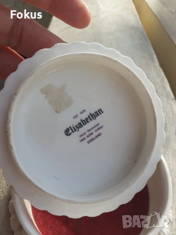 Английски порцелан бижутерка цветя маркировка, снимка 3 - Антикварни и старинни предмети - 53353905