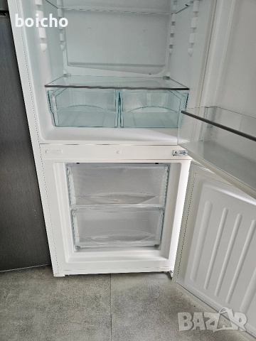 Хладилник Miele с фризер с 2 чекмеджета , снимка 5 - Хладилници - 52686504