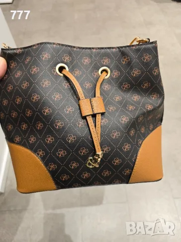 дамска чанта 