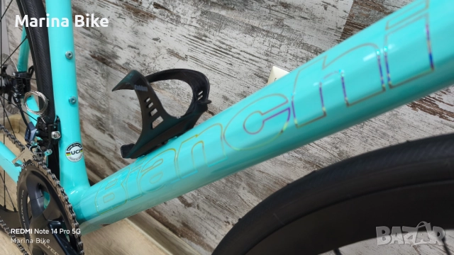 Карбонов шосеен велосипед Bianchi Specialissima CV Disc Ultegra Fulcrum | 57, снимка 8 - Велосипеди - 52991623