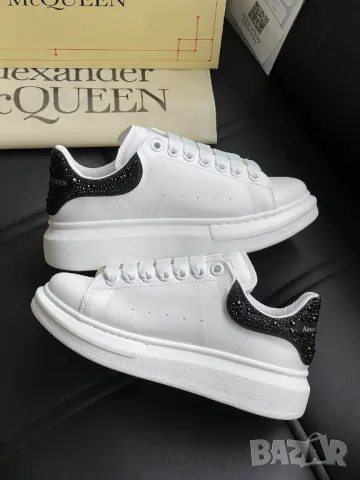 дамски маратонки Alexander Mcqueen , снимка 8 - Маратонки - 48938578