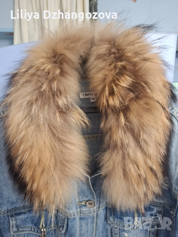 Дънково яке с яка от естествен косъм ,М размер става и за С, снимка 2 - Якета - 52315383