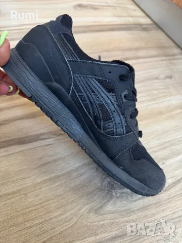 Оригинални класически маратонки Gel Lyte! 42,5 н, снимка 4 - Маратонки - 49026549