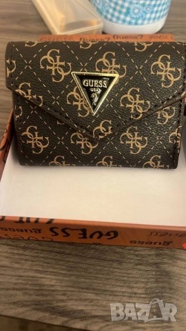 портмонета gucci guess michael kors , снимка 3 - Портфейли, портмонета - 51871871