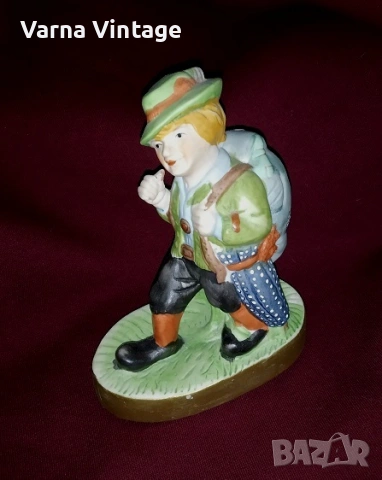 Колекционерска порцеланова фигурка Турист. 70-80 г. Германия., снимка 2 - Антикварни и старинни предмети - 53282949