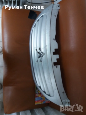 Предна маска за Ситроен с3 2003г., снимка 2 - Части - 53506186