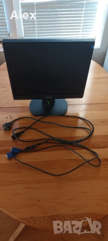 Philips 17 LCD монитор + кабели, работещ, снимка 3 - Монитори - 53750751