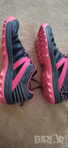 Дамски маратонки Армани и Flair,номер38 и 39, снимка 10 - Маратонки - 50755593