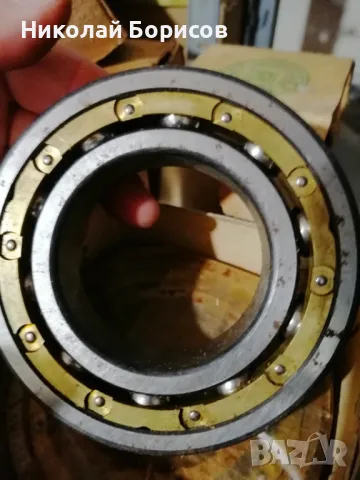 Продават се 2бр Лагери 1218 DKF44 