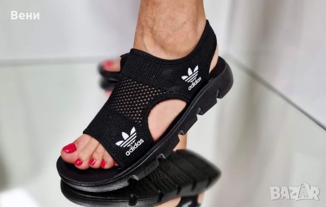Дамски сандали Adidas Реплика ААА+
, снимка 2 - Сандали - 46248911