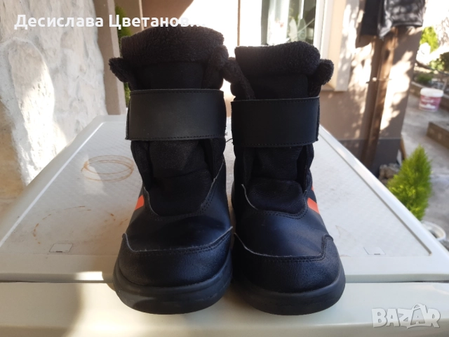 Децки  ботуши Adidas 35 ти номер, снимка 4 - Детски маратонки - 52345130