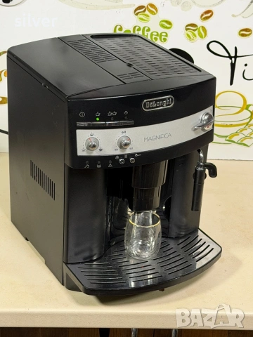 Кафемашина кафе автомат delonghi, снимка 8 - Кафемашини - 53628077