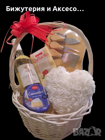 Подаръчни сърца от декоративни рози, снимка 7 - Романтични подаръци - 28209551