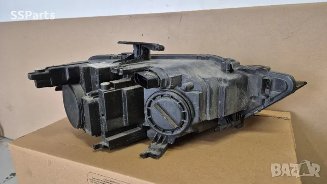 Audi A4 B8 - Ляв фар, снимка 3 - Части - 50149762