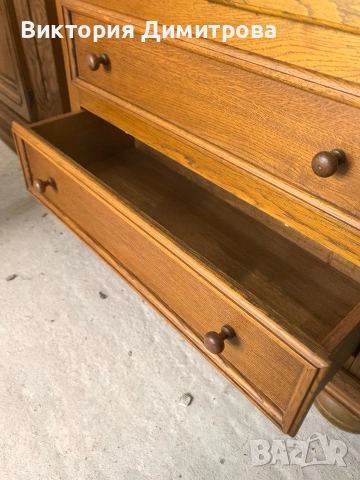 Витрина двойна врата, снимка 9 - Секции и витрини - 53739614