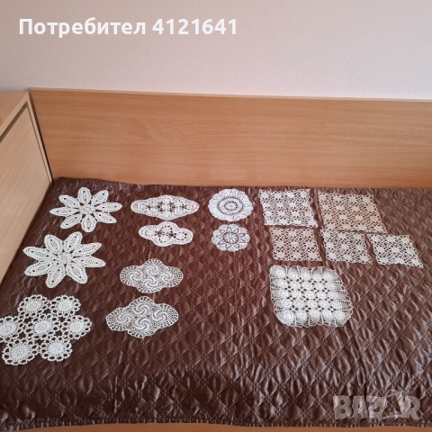 Покривчици на една кука за масичка или шкафче 