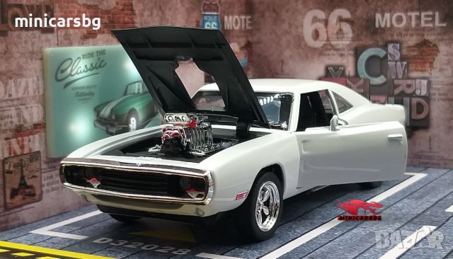 Метални колички: 1970 Dodge Charger R/T Muscle (Fast & Furious), снимка 3 - Колекции - 45841854