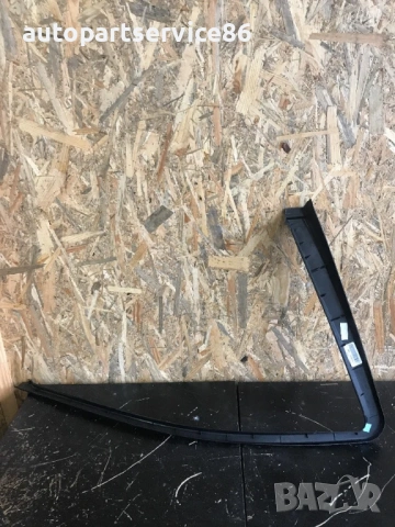 Облицовка на стъкло предна дясна врата за Mercedes ML W164 3.0 CDI (2010), снимка 2 - Части - 53888556