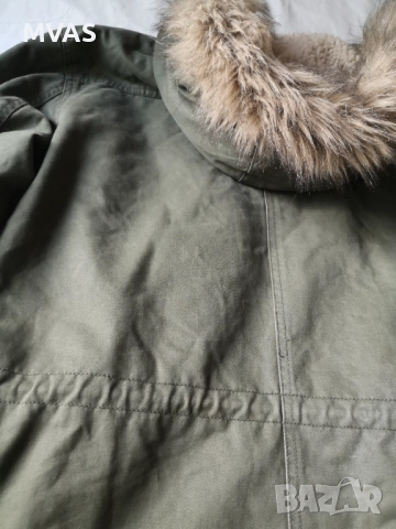 Ново мъжко есенно яке парка с качулка с косъм цвят каки с качулкаS M размер, снимка 4 - Якета - 51877491