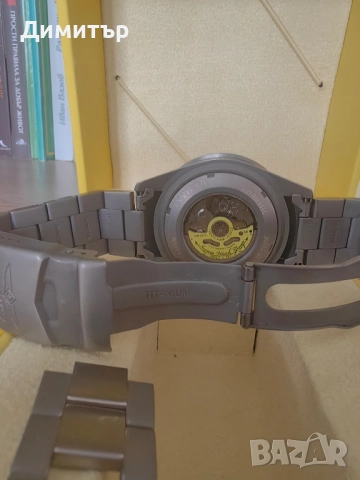 Invicta изцяло титаниев автомат на Seiko NH35A, снимка 11 - Мъжки - 51747594