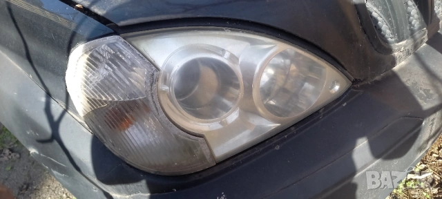 Десен фар Hyundai Terracan