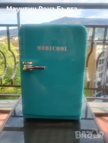 Ретро Мини Хладилник -  12V / 220 V - като нов 