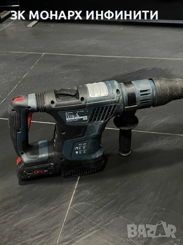 Перфоратор BOSCH GBH 18V-36C professional със батерия и зарядно, снимка 7 - Бормашини - 53103918