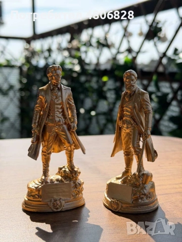 Фигурки на Васил Левски и Христо Ботев, снимка 4 - Фигурки - 54302298