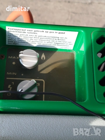 Хладилник ELEKTROLUX  на 12/ 220 V - GAZ №2, снимка 3 - Хладилни чанти - 53723114