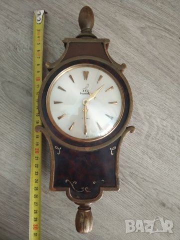Ретро стенен часовник, снимка 2 - Антикварни и старинни предмети - 45904786