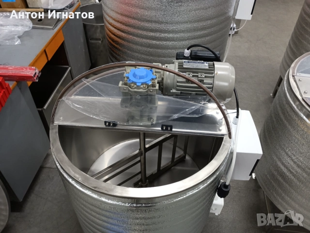 Машина за крем мед  ХОМОГЕНИЗАТОР   Матуратор с подгряване, снимка 6 - За пчели - 31496196