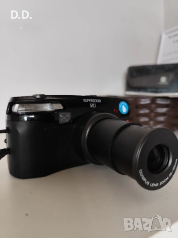 Лентов фотоапарат Olympus Superzoom 120, снимка 2 - Фотоапарати - 53872628