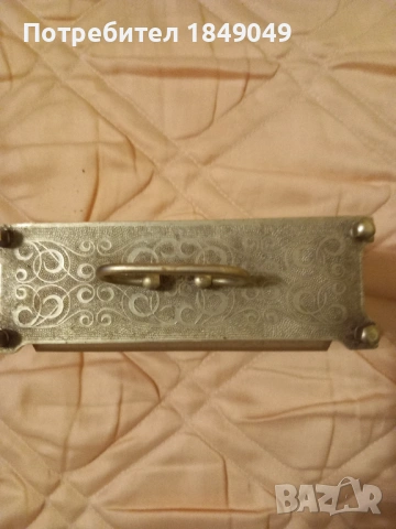 Часовници, снимка 2 - Антикварни и старинни предмети - 54301262