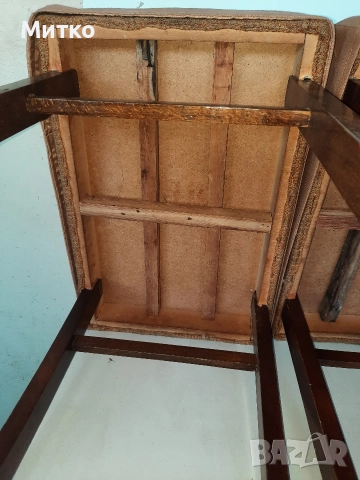 Дървени табуретки с мека тапицерия., снимка 9 - Дивани и мека мебел - 52935371