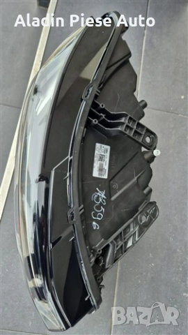 Десен фар Dacia Bigster Duster година 2024 2025 2026 код 260107725R , снимка 4 - Аксесоари и консумативи - 53779045