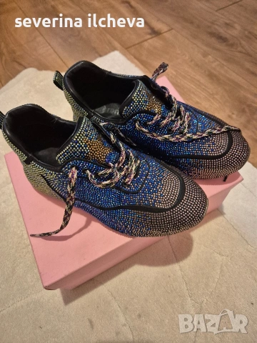 маратонки от естествена кожа