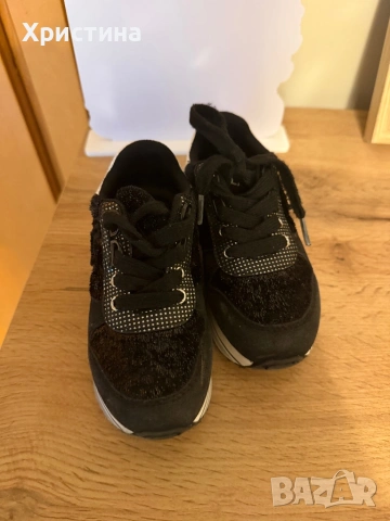 Детски обувки Liu jo, снимка 4 - Детски обувки - 54217720