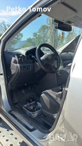 Toyota Corolla verso 2.2 dcat, снимка 6 - Автомобили и джипове - 51488154