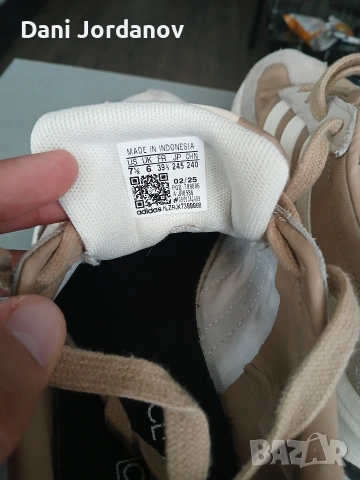 Дамски маратонки Адидас, снимка 5 - Маратонки - 53790468