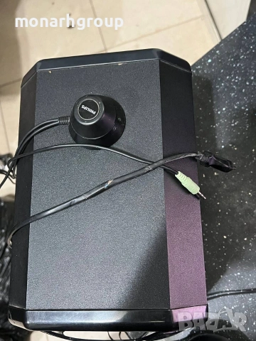 Буфер Philips SPA 5300/10 с колонки, снимка 5 - Тонколони - 54021348