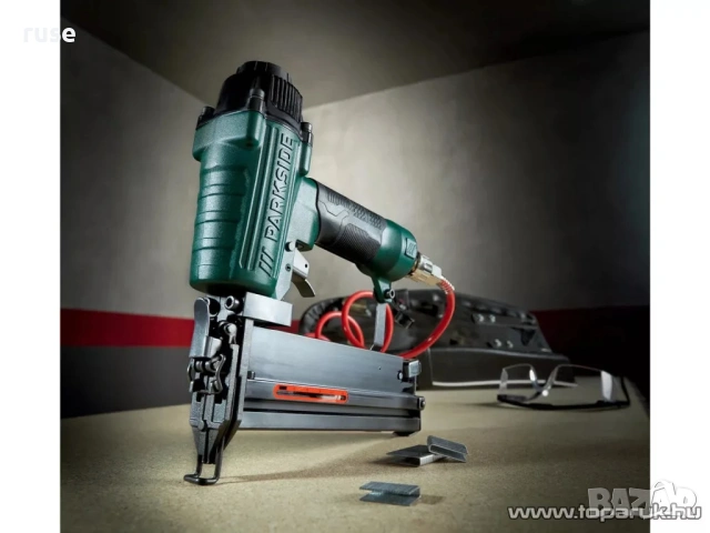 НОВИ! Пневматичен такер Parkside PDT 40 H6 + аксесоари, снимка 7 - Такери - 54145127