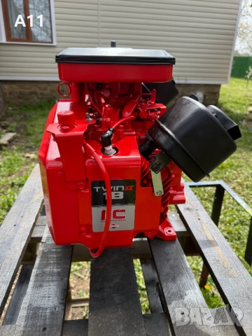 Бензинов  двигател Briggs & Stratton Vanguard - 18 H.P., снимка 2 - Градинска техника - 54181528