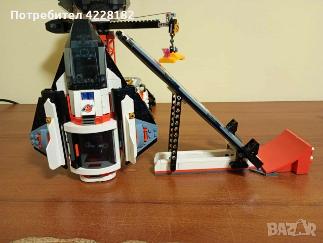 Lego City Space Base and Rocket Launchpad, снимка 9 - Конструктори - 53297537