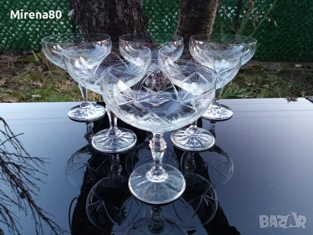 Български кристален сервиз за шампанско