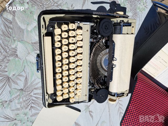 Българска пишеща машина , снимка 4 - Други машини и части - 45204985