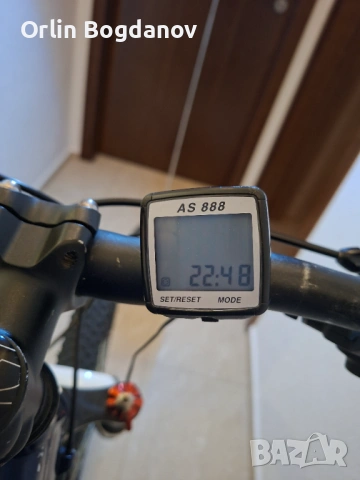 Велосипед SPECIALIZED 27'' + градски гуми+ калъф/стойка за телефон, снимка 5 - Велосипеди - 54152601