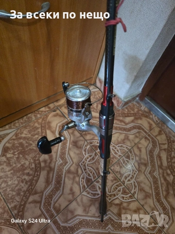 Въдица за риболов много запазена, снимка 2 - Въдици - 53643386